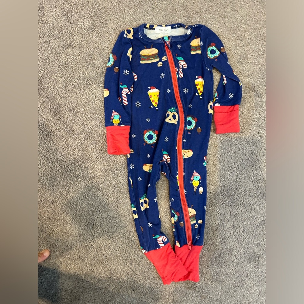 Angel Dear NWOT christmas footie 6-9 mo
